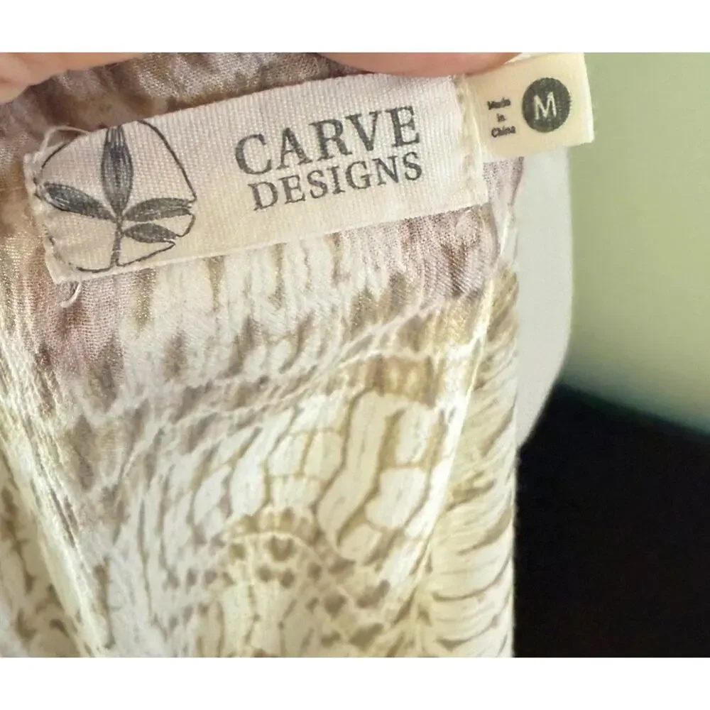 Carve Designs Tunic Top Women's M White Tan Rayon Geometric Cover Up Blouse EUC